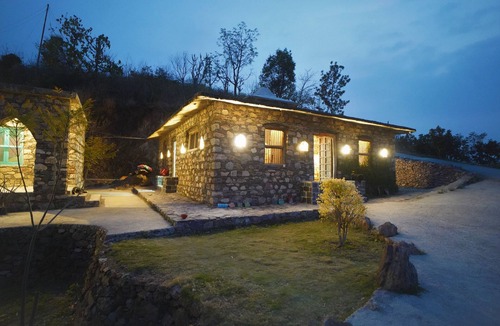 Dehradun House | Scenic & Beautiful Cottages for self awareness, nature and healing. (Room 4)