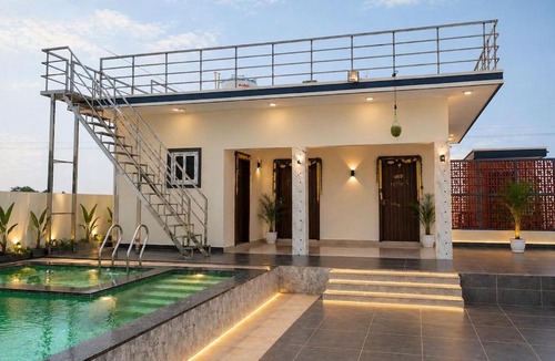 Chirala Villa | Sea pearl villa a two bedroom with pool