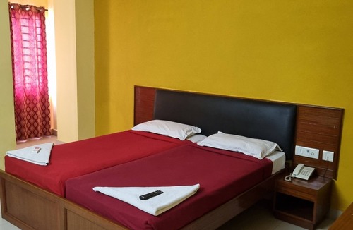 Thousand Lights Hotel | SEA SHELL PARK
