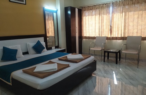 Anjanvel Hotel | Sea Winds Hotel