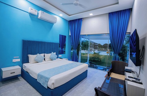 Manjakuppam Hotel | Seaborne Beach Resort