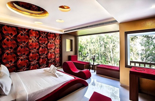 North Paravur Hotel | Seaflare Beach Resort & Spa