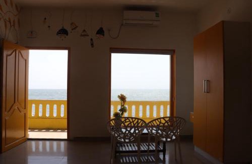 Kuzhuppilly Hotel | Seagreen Beach resort