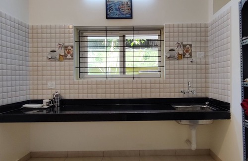 Surathkal Apartment | Seagull - 100mtr from NH66 - 1.2km to d sea - 100mtr to a peaceful natural lake