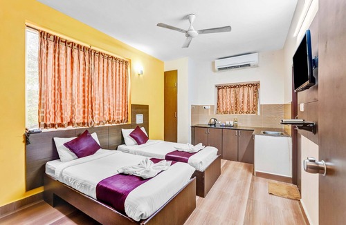 Mylapore Tiruvallikk Hotel | Season 4 Residences - Thiruvanmiyur