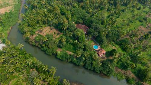 Thrissur Resort | Seclude Karthika Nivas, Thrissur