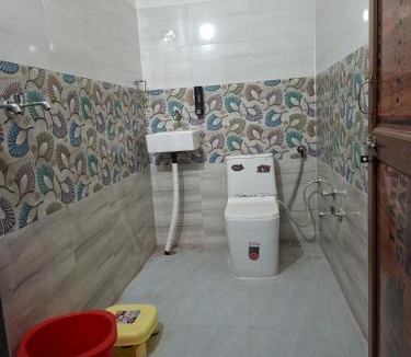Toda Bhim Hotel | Sehrawat Guest House