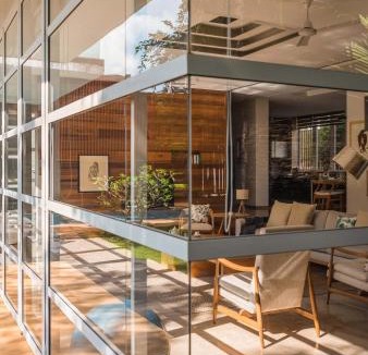 Arpora Apartment | Seis Villa by The Blue Kite - 4BHK Villa 10 Mins from Baga Beach with Bathtub, Private Pool, Gazebo, Garden, Security