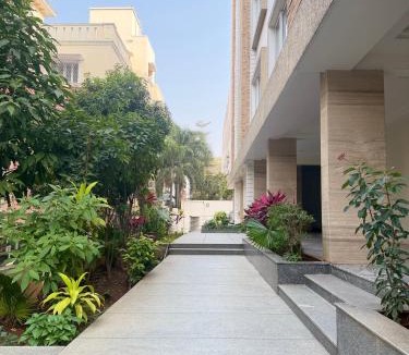 Toli Chowki Apartment | Selah Homes Peaceful 3BHK in Jubilee Hills