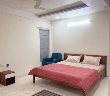 Toli Chowki Apartment | Selah Homes Peaceful 3BHK in Jubilee Hills