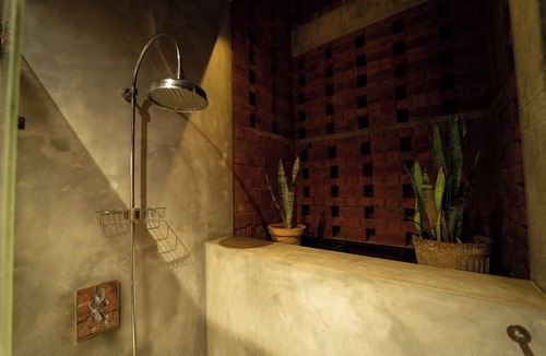 Gvanagar Hotel | Sengal Boutique Hotel