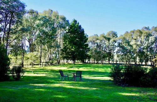 Wooragee House | Serena Cottages Beechworth - Your Country Getaway - 1