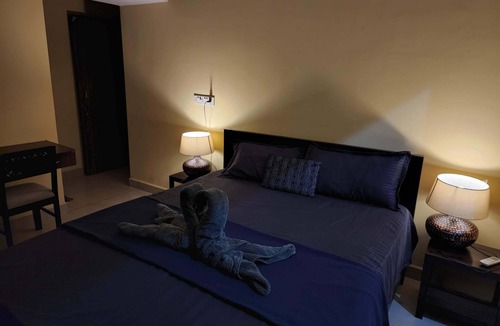 Moira Apartment | Serene Double Bedroom countryside Apartment