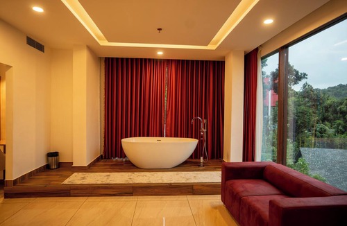 Thekkady Resort | Serene Horizon Resort