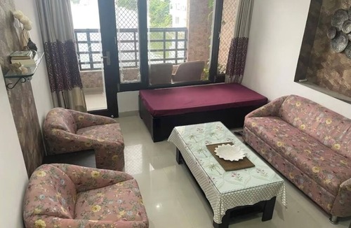 Lake Swaroop Sagar Apartment | Serene Lakeside Stay with HotTub & Private Terrace