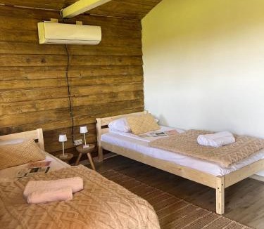 Valcea House | Serenity Retreats Maciuca