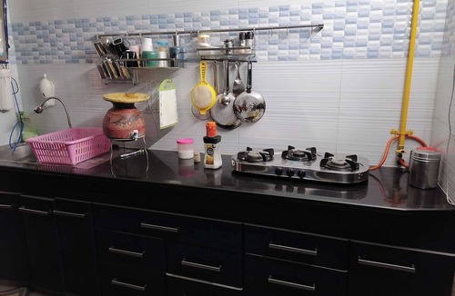 Vastrapur Apartment | Service Apartment for Home-like Stay in Center of Ahmedabad