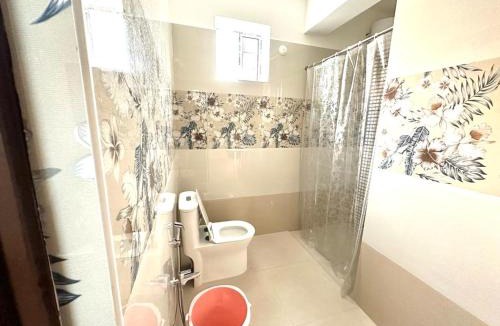 Kukatpalli Apartment | Servostay KPHB Phase 15 New Stunning 3 BHK - 2nd Floor