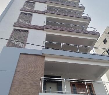 Kukatpalli Apartment | Servostay KPHB Phase 15 New Stunning 3 BHK - 2nd Floor