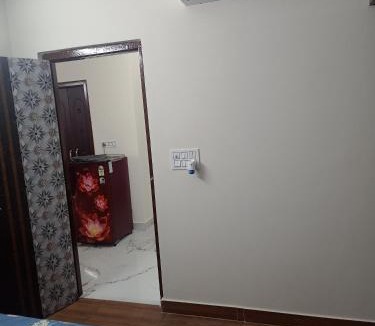 Kukatpalli Apartment | Servostay KPHB Phase 15 New Stunning 3 BHK - 3rd Floor