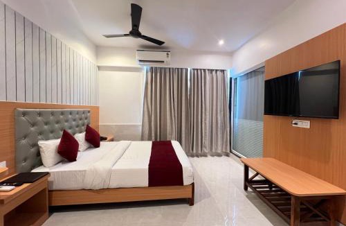 Sector 11 Hotel | Setrac Orange Hotel