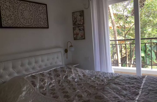 Kudal Apartment | Shalom 2 :Luxe1Bhk/5mins drive to Thalassa/Pool