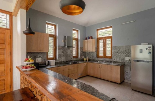 Mallital Bed & Breakfast | Shambhal House