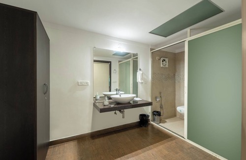 Kulem Hotel | Shangri La Jungle Resort