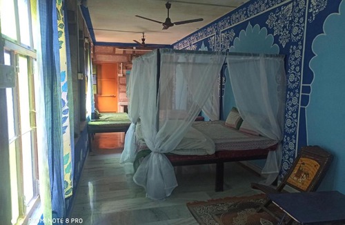 Gulab Sagar Bed & Breakfast | Shangri-La The Heritage Haveli