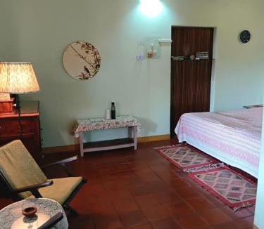 Amboli Bed & Breakfast | Shantidarshan Homestay