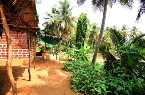 Hireguthi House | Shantika beach view Home stay