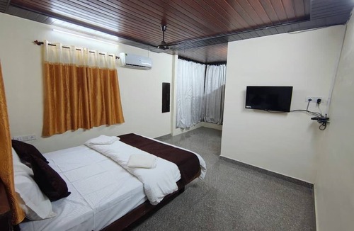 Medha Hotel | Shelar Agro Tourism and Holiday Homes