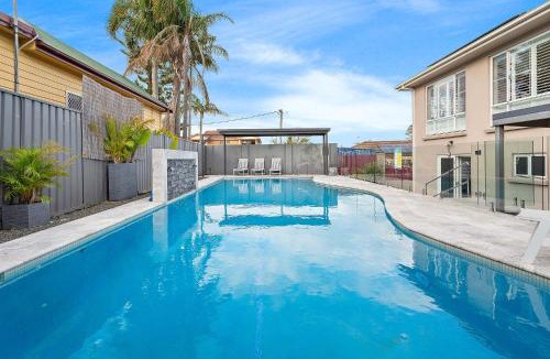 Shellharbour House | Shellharbour Poolside Escape