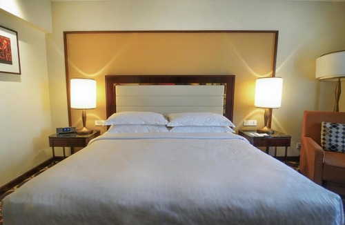 Pune Hotel | Sheraton Grand Pune Bund Garden Hotel