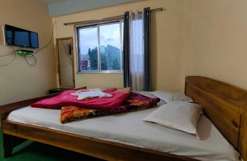 Lava House | Sherpa Residency