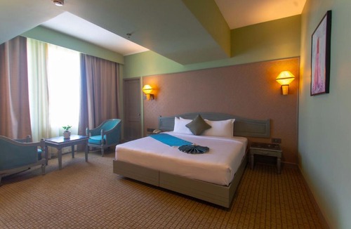 Pullepady Hotel | Shilton International