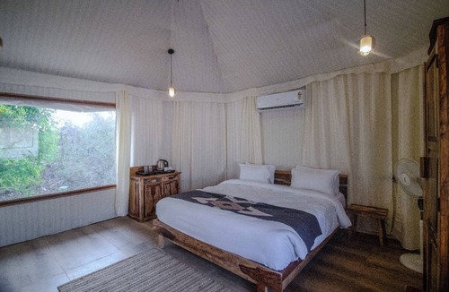 Baihar Resort | Shiv Ganga Kanha Resort
