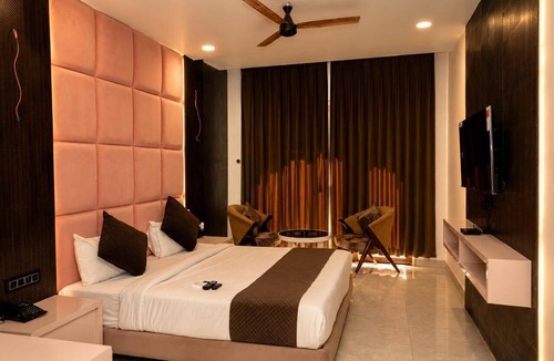 Shivpuri Hotel | Shiv Resort & Palace
