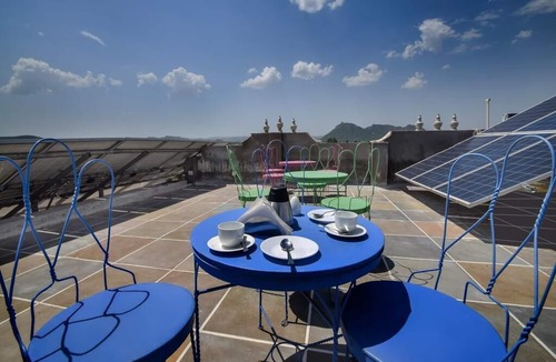 Lake Swaroop Sagar House | Shiv villa home stay