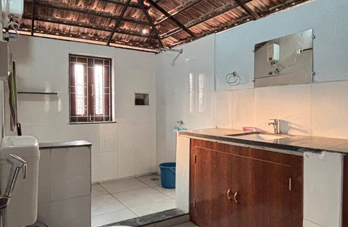 Kasrawad Hotel | Shiva kashi Home stay