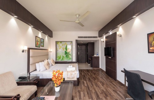 Behror Hotel | Shiva Oasis Resort