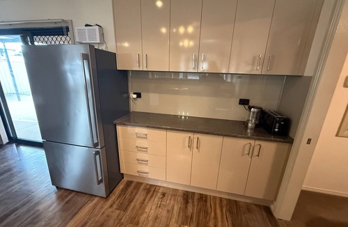 Dalrymple House | Shore Beats Work - Large entertaining area! Dog friendly!