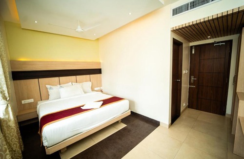 Thanjavur Hotel | Shree Akshayams