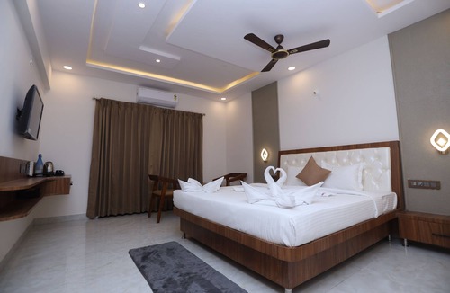 Saligrama Hotel | SHREE DURGA PARADISE