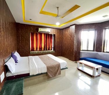 Kankroli Hotel | SHREE DWARKESH RESORT & WATERPARK 966o9o1oo6 07km from shreenathji temple By SK