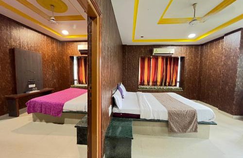 Kankroli Hotel | SHREE DWARKESH RESORT & WATERPARK 966o9o1oo6 07km from shreenathji temple By SK
