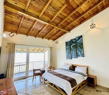 Mukteshwar Resort | Shree Parijat Resort - Luxury Resort in Mukteshwar