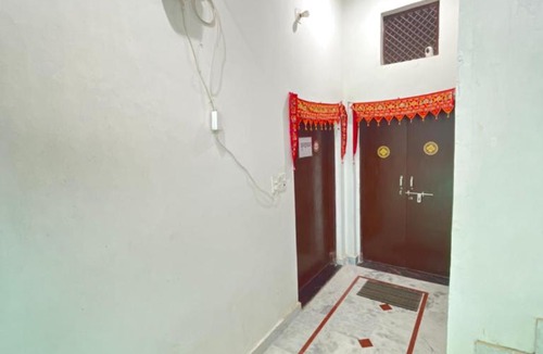 Barsana House | Shree Radha Madhav Homestay Barsana
