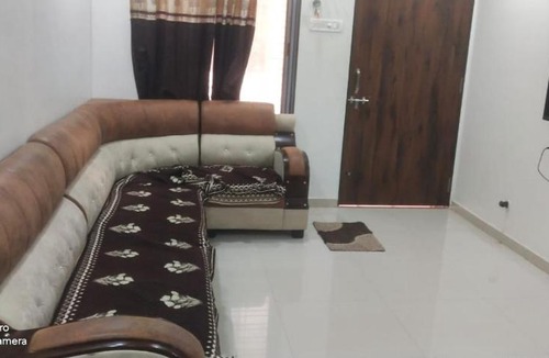 Rajpipla House | Shree Sadguru Krupa Home'stay