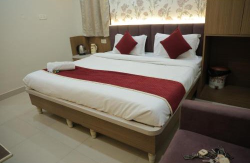 Gwalior Hotel | Shree Sanmat Guest House
